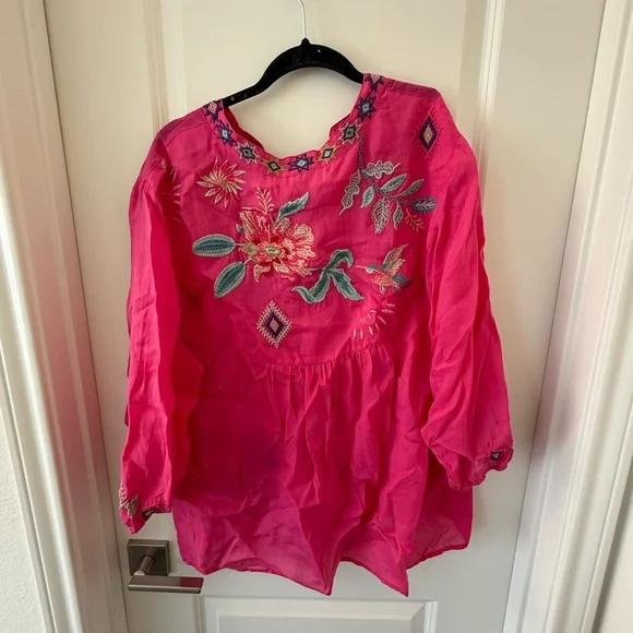 Johnny Was Fuchsia Embroidered Top - Picture 2 of 3
